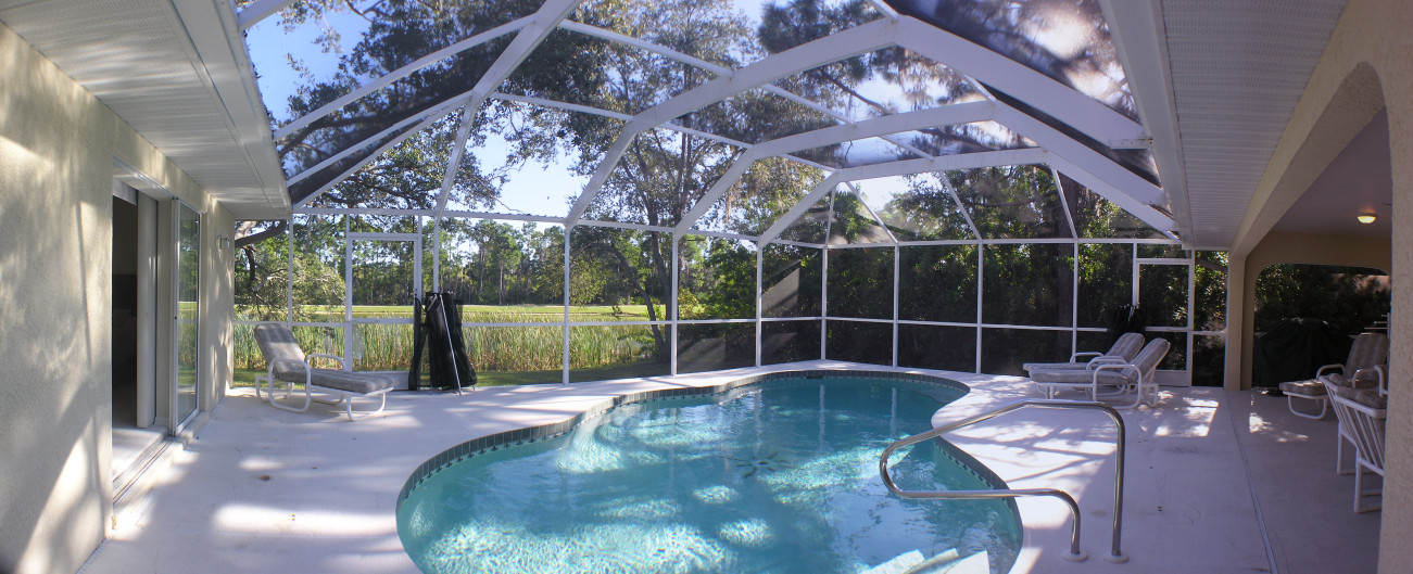 Everglade House Pool view
